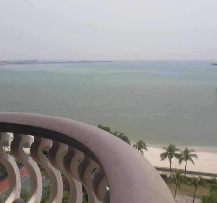 Block B And A Glory Beach Resort Port Dickson Buitenkant foto